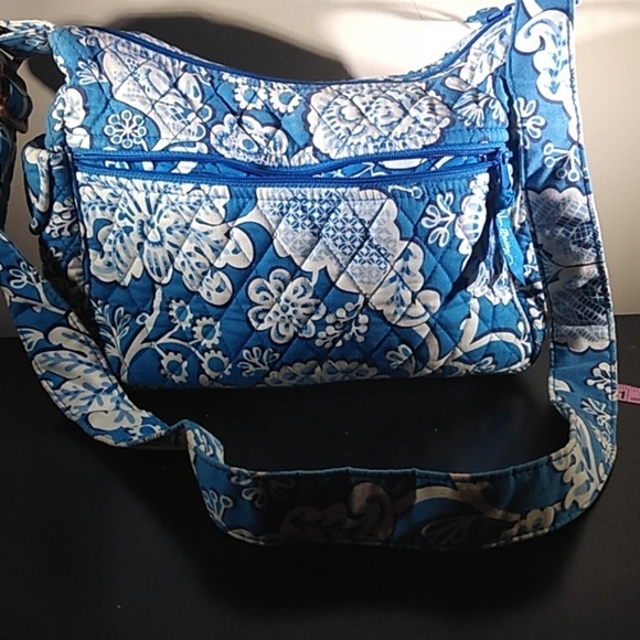 Vera Bradley Handbags - 💞 Vera Bradley  bag